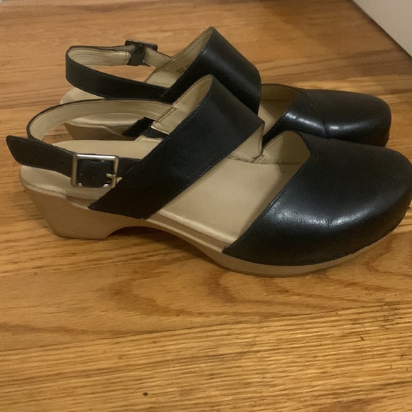 Dansko clogs - Picture 2 of 2